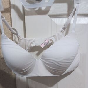 White Underwire Bra with Molded Cups and Adjustable Straps